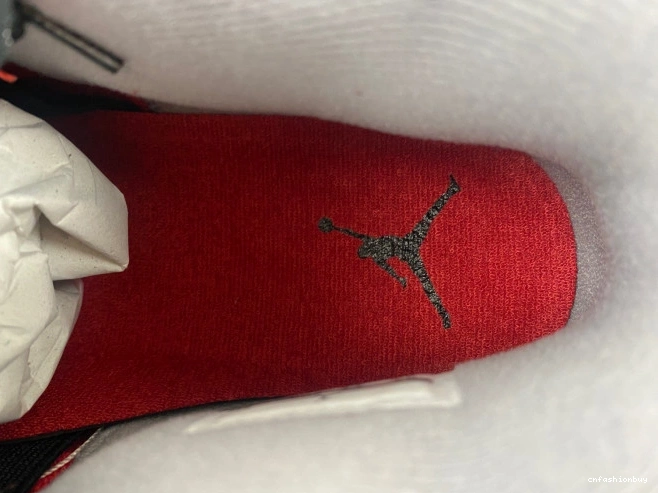 Bravo Toro Retro 308497-603 4 Jordan 0907